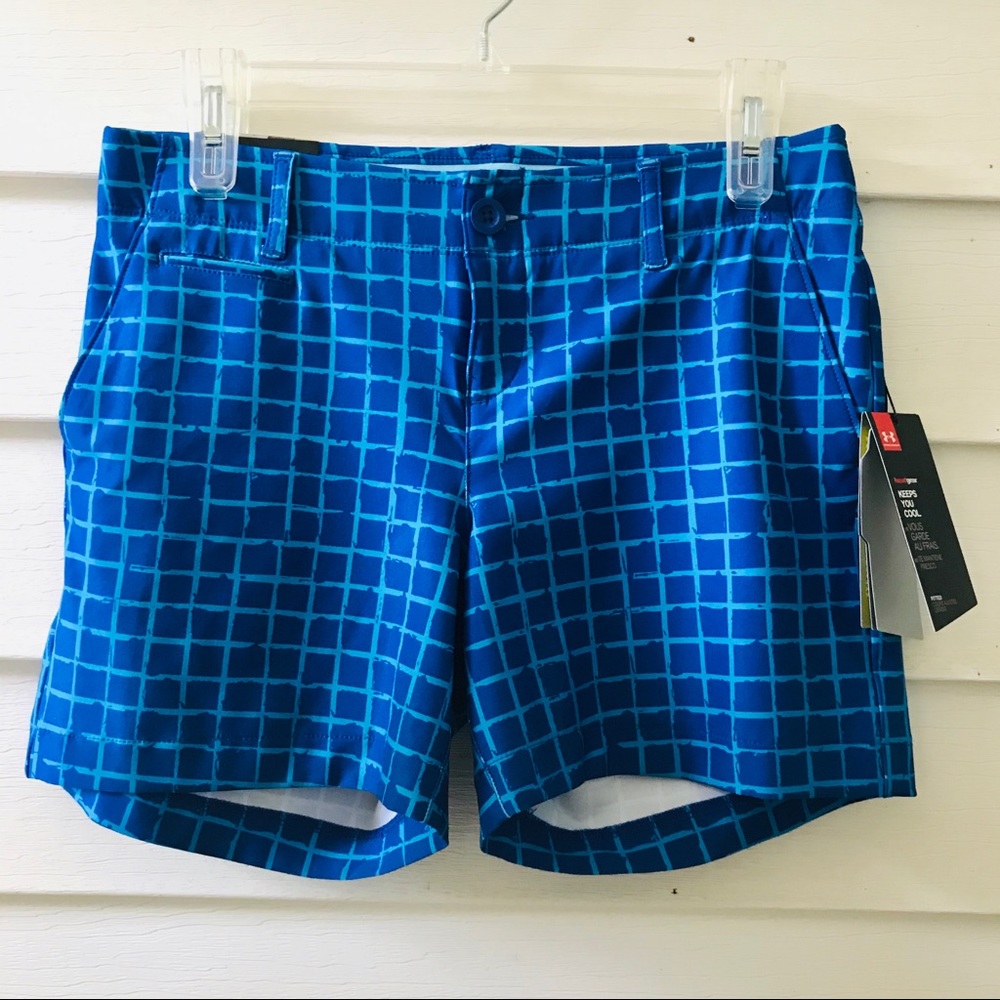 Under Armour 5” heat gear golf shorts size 2